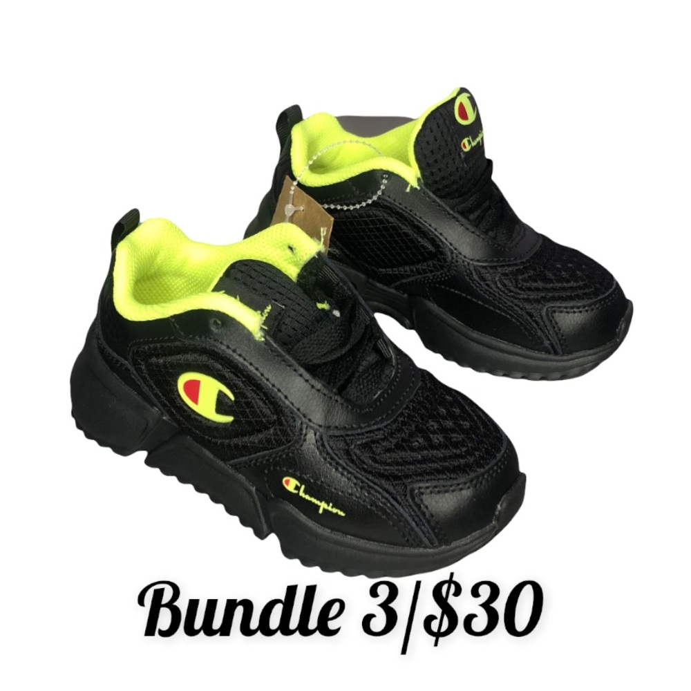 Champion Toddler Size 9 sneakers tennis shoe jogging shoe BNWT